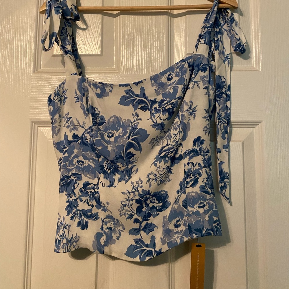 Reformation top size 10